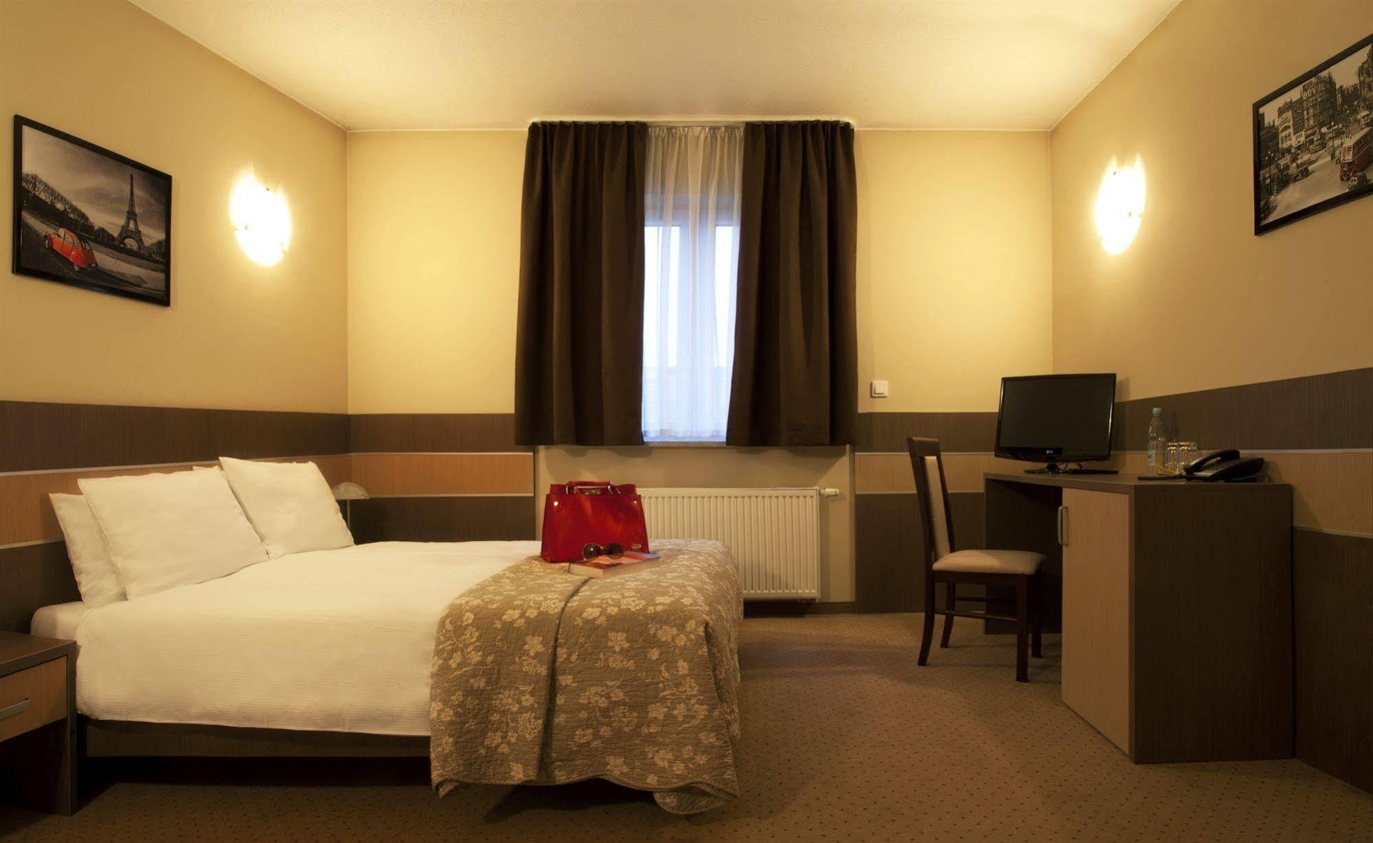 Hotel Sleep ורוצלב מראה חיצוני תמונה